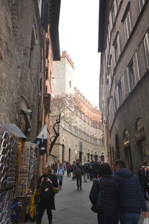 Appartamento Del Campo Siena Exterior foto